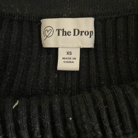 SOLD Long flowy pants - Picture 2 of 2